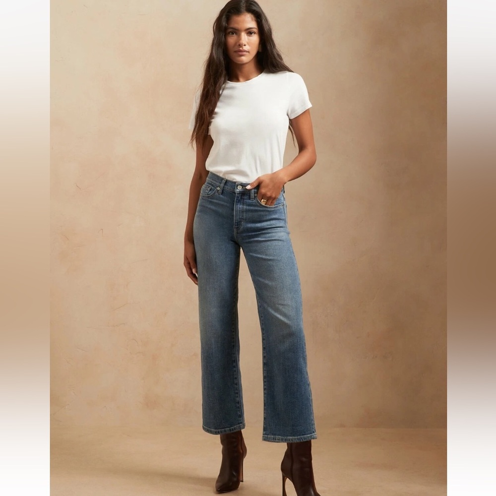 New Banana Republic High Rise Wide Leg Crop Jeans Size 32 Medium Wash NWT